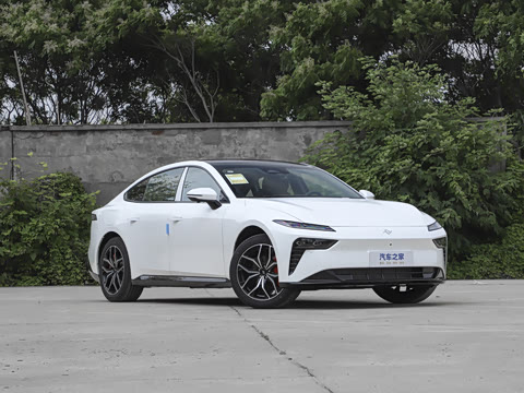 2025�� ���� 230ProѲ����