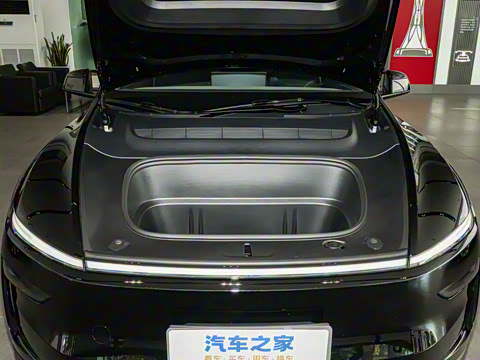 2025�� ����������