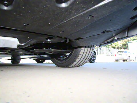 2024�� eDrive 40 L ��ҹ��װ