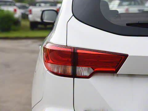 2018�� 2.4L �����ֶ������콢�� 7��