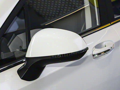 2024�� R600 �������а�