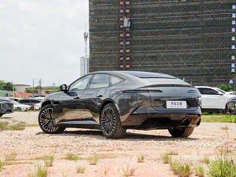 2025�� �Ŀ� Max���̰�