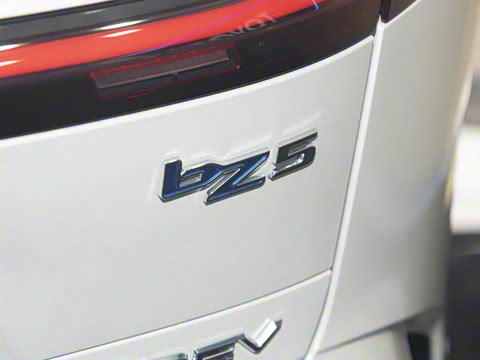 2025�� 630 PRO���а�