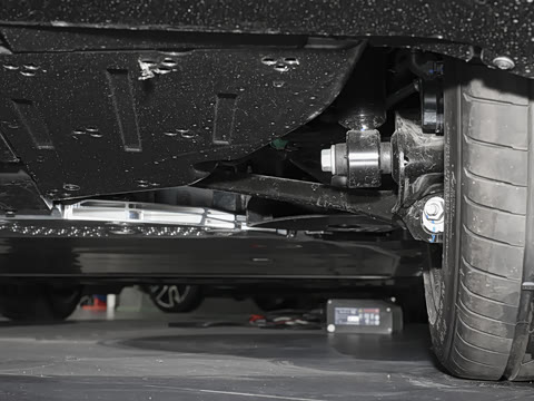 2025�� JOHN COOPER WORKS