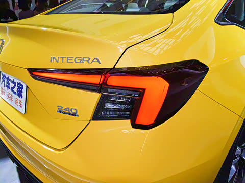 2022�� 240TURBO CVT������