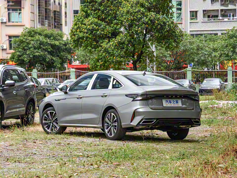 2025�� 1.6T DCT��