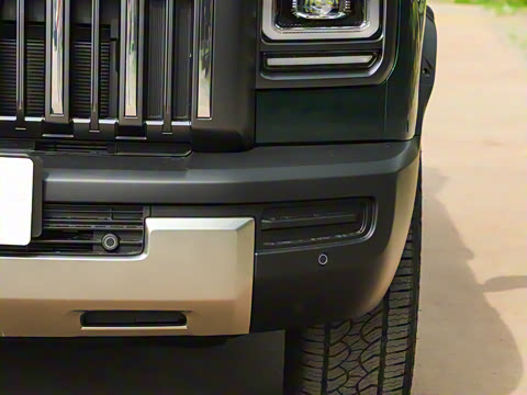 2025�� 2.0T 4WD Ultra