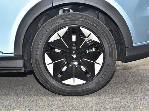 2025�� 285Max ��ΪǬ���Ǽ�ADS SE���̰�