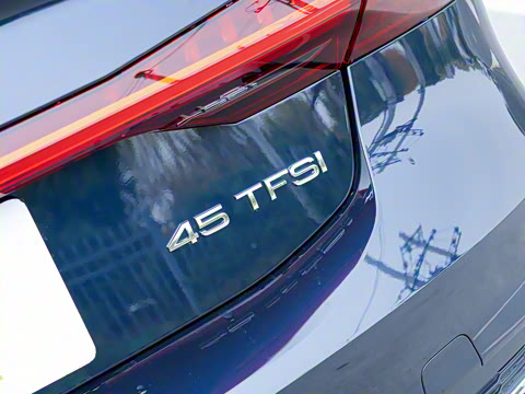 2022�� 45 TFSI ��ѡ��