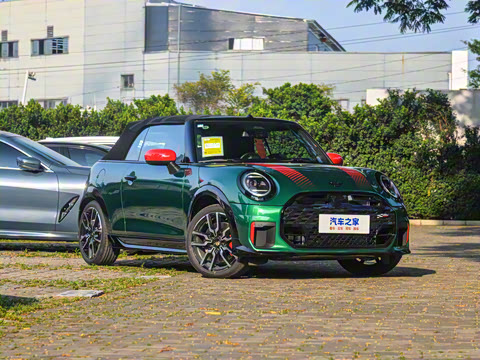2025�� JOHN COOPER WORKS CABRIO
