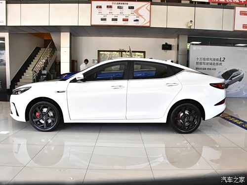 颜值抗打性能出众的思皓a5好开不贵