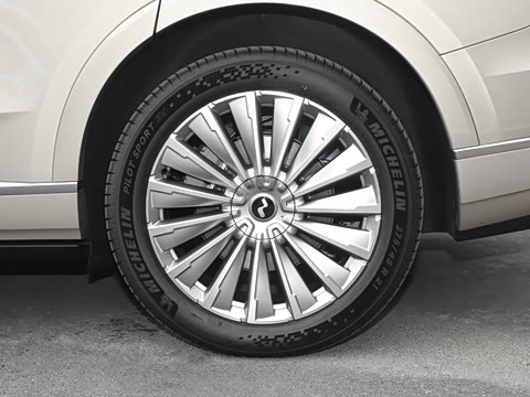 2025�� Ultra ������