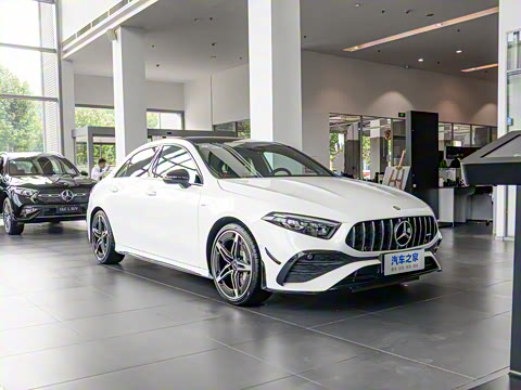 2025�� �Ŀ� AMG A 35 L 4MATIC