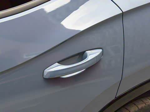 2020�� 380TSI �������������