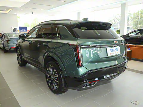 2025�� 2.0T �����