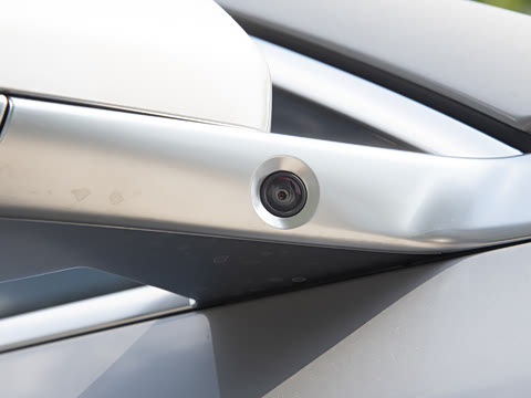 2025�� Ultra ���ܻ��°�