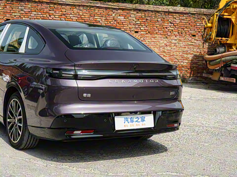 2025�� 650������