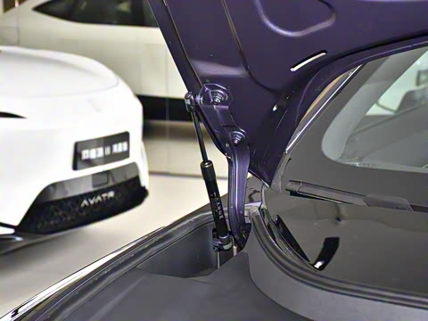 2025�� �Ŀ� Ultra���̰�