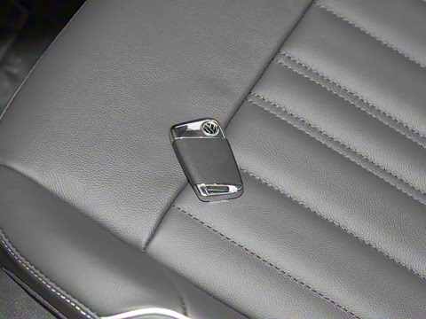 2023�� 330TSI �ǿվ�Ӣ��