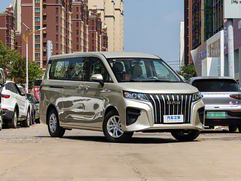 2025�� 2.0L �ֶ���������� 7��