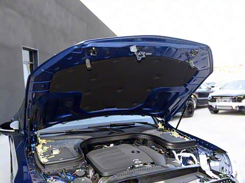 2020�� GLC 300 4MATIC ����SUV