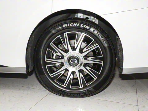 2025�� E9 ������� ����