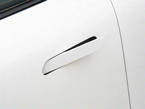 2025�� 560MAX 185kW