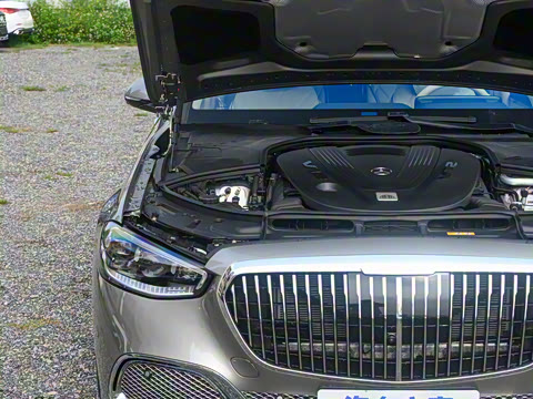 2025�� �Ŀ� S 680 4MATIC