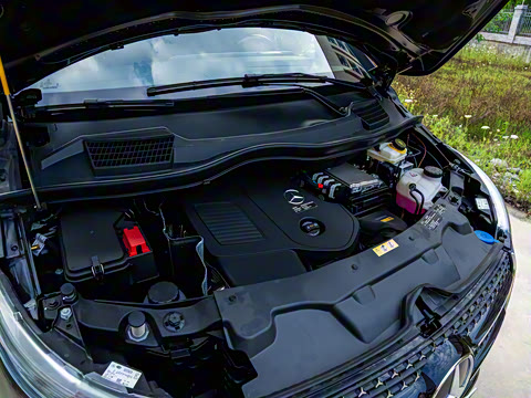 2025�� ��ҫϵ�� 2.0T 7��