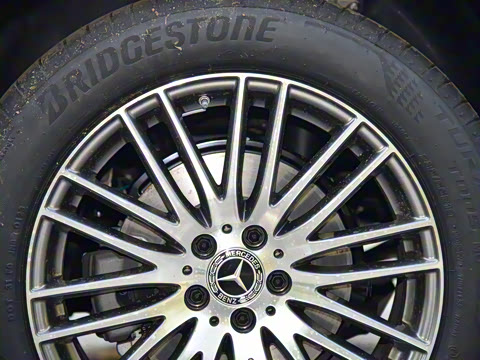 2023�� GLC 300 L 4MATIC ������ 7��