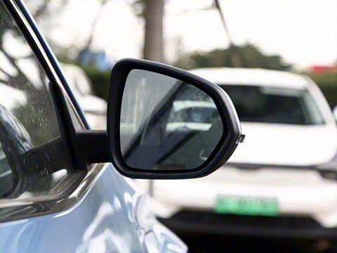 2020�� 520 U��