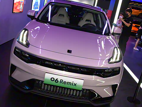 2023�� 1.5T Remix PHEV Shero