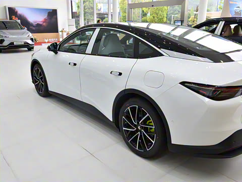 2025�� 668MAX���а� 200kW