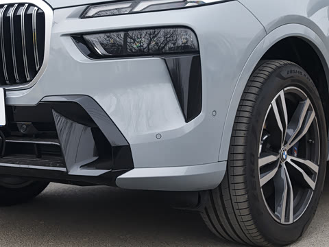 2023�� xDrive40i ������M�˶���װ