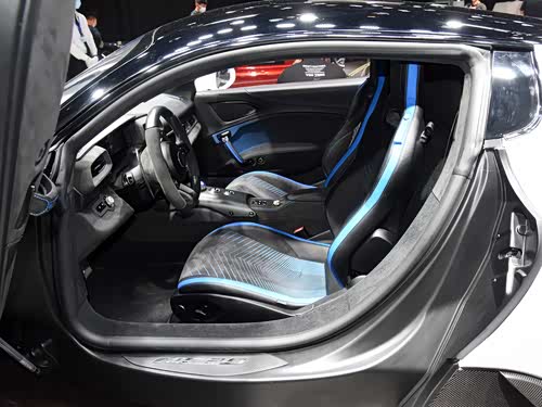 0t 标准版报价_图片_玛莎拉蒂_汽车之家