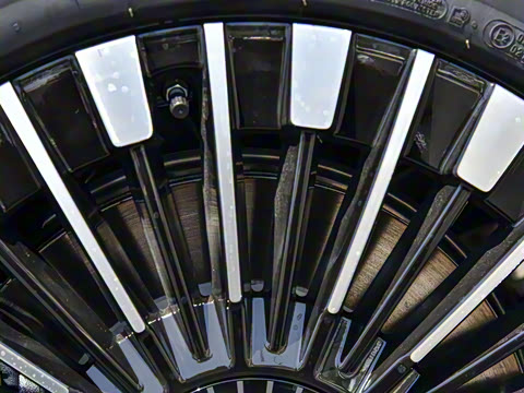 2025�� 740�������� Max