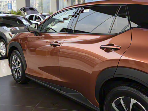 2023�� 450e �������а�