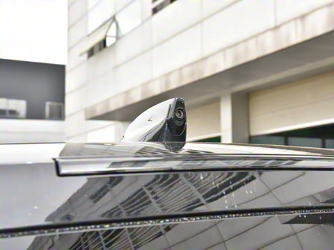 2025�� 90 5.0T V8