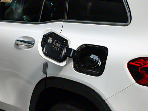 2023�� GLB 220 ʱ����