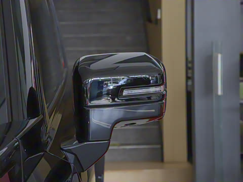 2025�� 2.0T 4WD Ultra