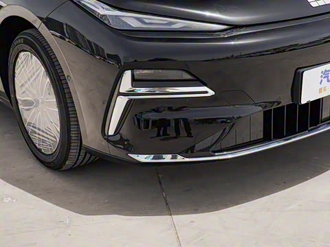 2025�� 130km EM-i ������