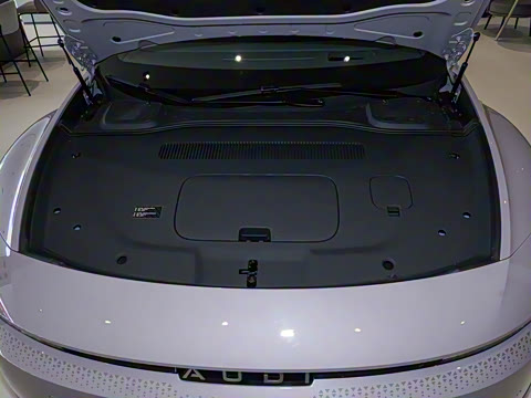 2026�� �콢quattro��