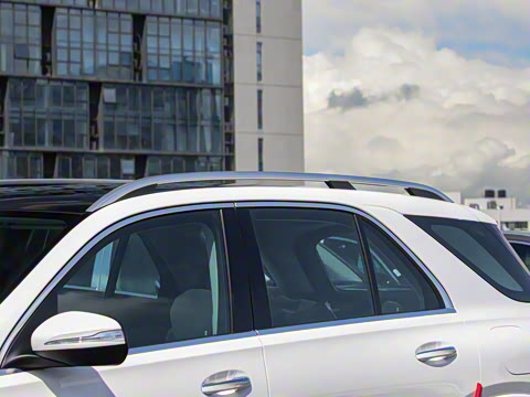 2022�� �Ŀ� GLE 350 e 4MATIC