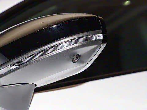 2025�� 55 TFSI quattro ������