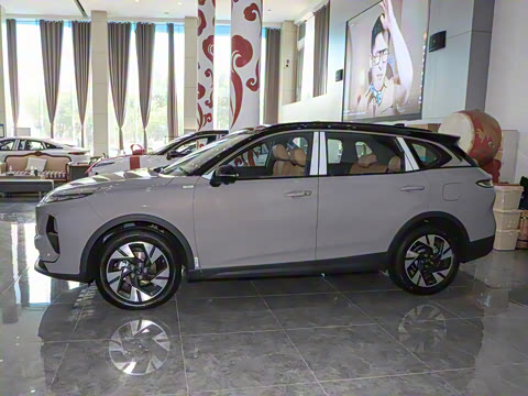 2025�� 210km ������