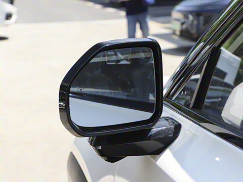 2025�� 471 Ultra