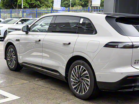 2025�� ���� 240 Pro�������ٸ�����ʻ