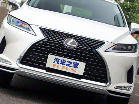 2020�� �Ŀ� 300 ������Ӣ��