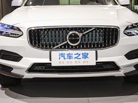 2025�� Cross Country B5 AWD ��Զ��