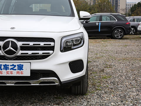 2022�� �Ŀ� GLB 200 ʱ����